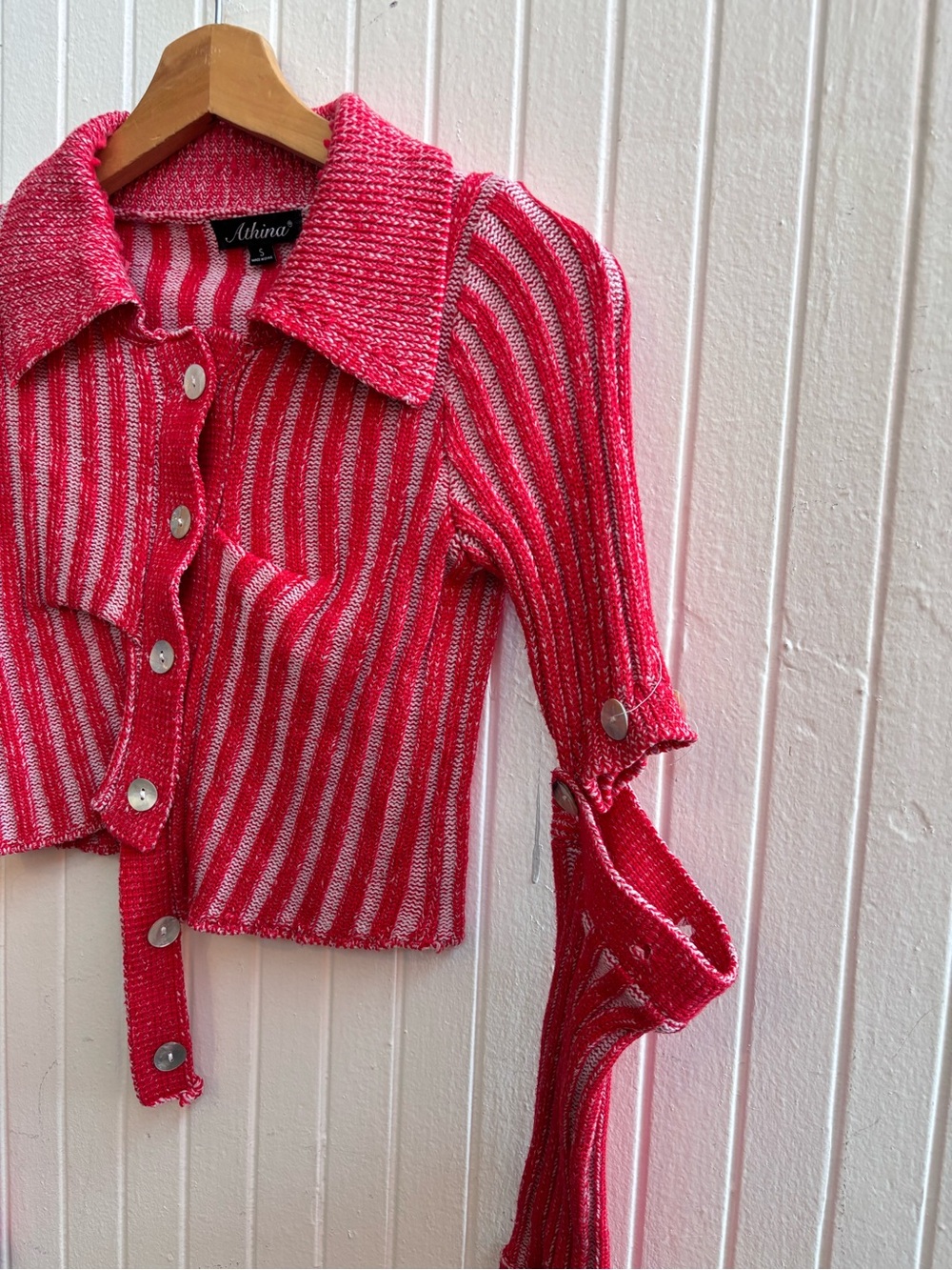 Athina Pink Ribbed Button-Front Crop Top - Picture 4 of 6